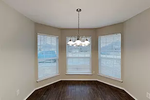 10545 Splitridge Ct, Fort Worth, TX 76108 - Photo 3