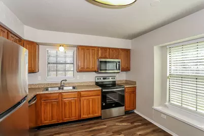 2416 Sutton Drive, Arlington, TX 76018 - Photo 7