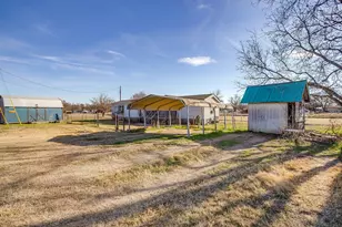 115 Cimmaron Loop, Weatherford, TX 76087 - Photo 37