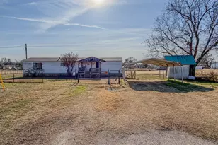 115 Cimmaron Loop, Weatherford, TX 76087 - Photo 5