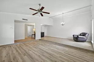 5024 Middleton Cir, The Colony, TX 75056 - Photo 7