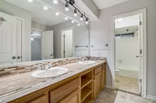 1405 Carriage Ln, Garland, TX 75043 - Photo 13