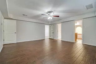 1405 Carriage Ln, Garland, TX 75043 - Photo 15