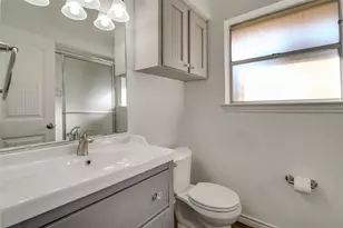 1405 Carriage Ln, Garland, TX 75043 - Photo 23