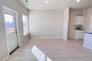 10613 Dripping Creek Ln, Fort Worth, TX 76036 - Photo 3