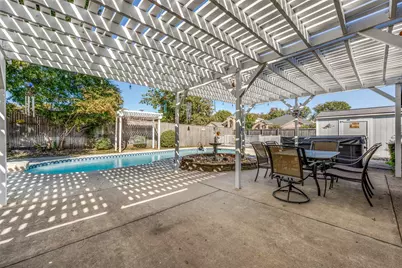 1719 Falcon Drive, Corinth, TX 76210 - Photo 23