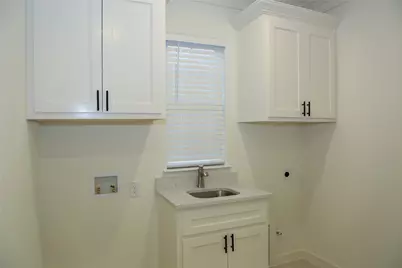 1403 Jefferson Street, Bowie, TX 76230 - Photo 19