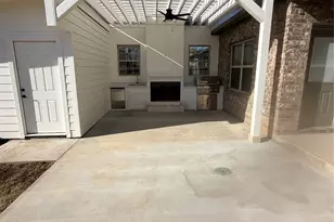 1403 Jefferson St, Bowie, TX 76230 - Photo 39