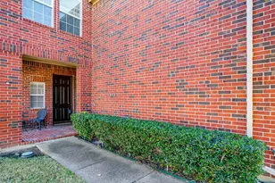 8216 Dogwood Ln, Irving, TX 75063 - Photo 31