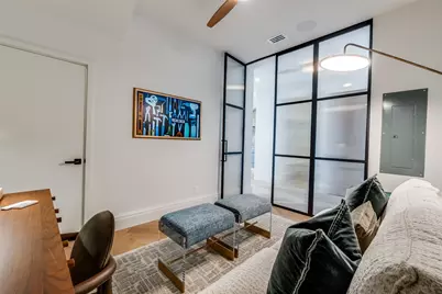 2408 Victory Park Lane #1442, Dallas, TX 75219 - Photo 23