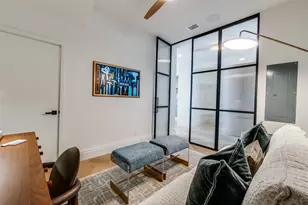 2408 Victory Park Ln, Dallas, TX 75219 - Photo 23