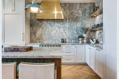 2408 Victory Park Lane #1442, Dallas, TX 75219 - Photo 15