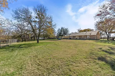 350 County Road 107, Gatesville, TX 76528 - Photo 33