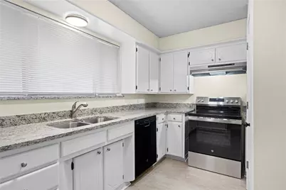 1713 Aberdeen Drive, Arlington, TX 76015 - Photo 17