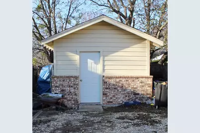 210 W Frey Street, Stephenville, TX 76401 - Photo 17