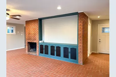 1505 Ronne Drive, Irving, TX 75060 - Photo 3