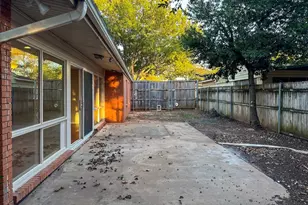 1505 Ronne Dr, Irving, TX 75060 - Photo 31