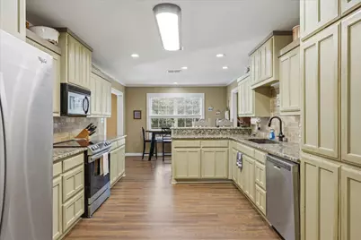 8980 County Road 156, Bluff Dale, TX 76433 - Photo 7