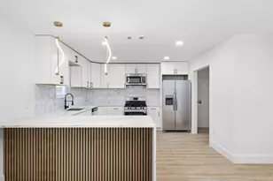 2726 Ridgewood St, Irving, TX 75062 - Photo 11