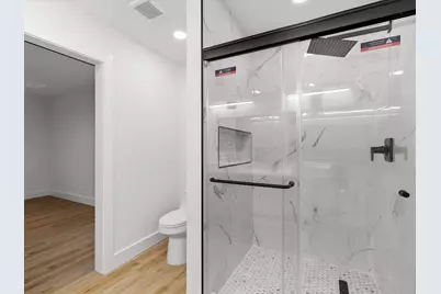 2726 Ridgewood Street, Irving, TX 75062 - Photo 17