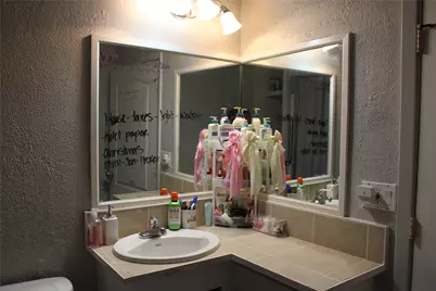 304 E Criddle Street, Waxahachie, TX 75165 - Photo 7