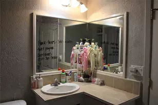 304 E Criddle St, Waxahachie, TX 75165 - Photo 7