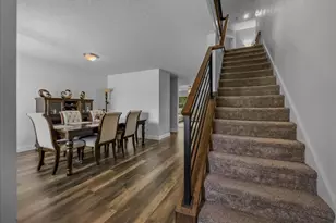 3107 Teodoro Dr, Grand Prairie, TX 75052 - Photo 3