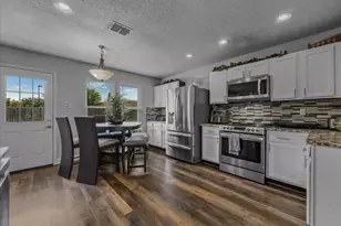 3107 Teodoro Dr, Grand Prairie, TX 75052 - Photo 15