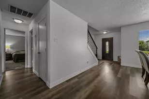 3107 Teodoro Dr, Grand Prairie, TX 75052 - Photo 7