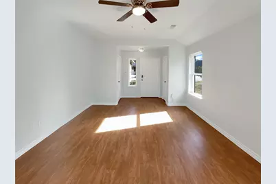 1702 Blue Jay Drive, Ennis, TX 75119 - Photo 3