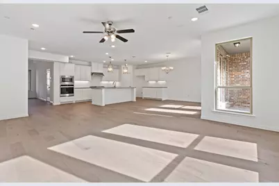 621 Somerset Drive, Lewisville, TX 75056 - Photo 5