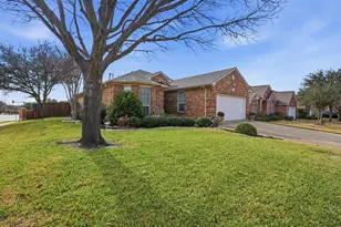 4766 Emerald Trace Way, Fort Worth, TX 76244 - Photo 29