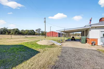 300 County Road 2100 Road, Seven Points, TX 75143 - Photo 23