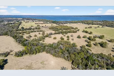 300 County Road 2100 Road, Seven Points, TX 75143 - Photo 33