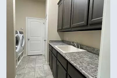 6009 Scottsdale Lane, Fort Worth, TX 76179 - Photo 5