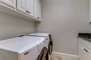 8750 Rexford Dr, Dallas, TX 75209 - Photo 23