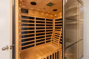 2220 S Harwood St, Dallas, TX 75215 - Photo 15