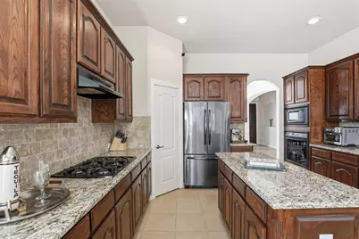 1700 Orchard Lane, Carrollton, TX 75007 - Photo 9