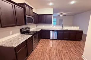 1601 Conley Ln, Crowley, TX 76036 - Photo 5