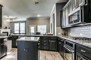 3905 Gennaker Dr, Denton, TX 76210 - Photo 3