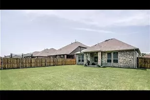 3905 Gennaker Dr, Denton, TX 76210 - Photo 11