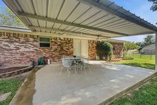 405 S Bouldin St, Hamilton, TX 76531 - Photo 3