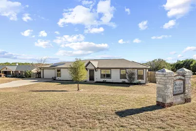 144 Emerald Drive, Weatherford, TX 76087 - Photo 5