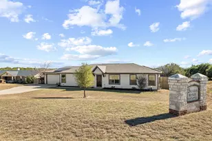 144 Emerald Dr, Weatherford, TX 76087 - Photo 5