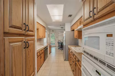 6805 Starnes Road, North Richland Hills, TX 76182 - Photo 7