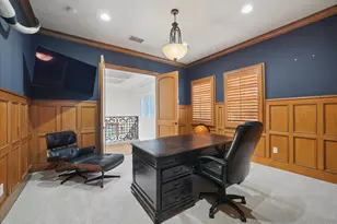 6807 Lupton Dr, Dallas, TX 75225 - Photo 29