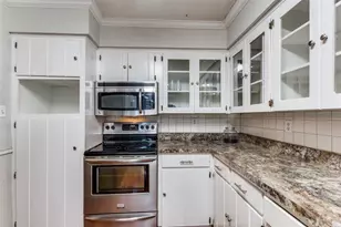 227 N 9th St, Jacksboro, TX 76458 - Photo 7