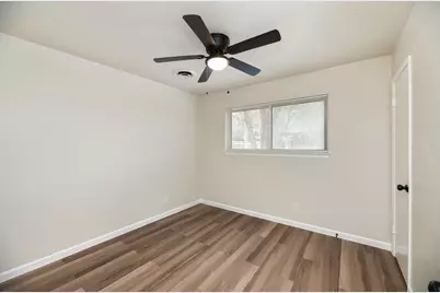 102 Mildred Lane, Benbrook, TX 76126 - Photo 15