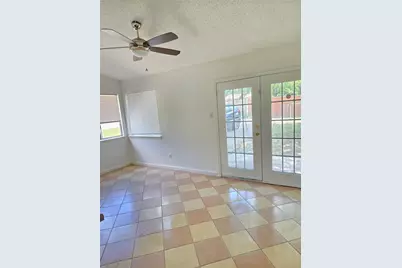 906 High Country Drive, Garland, TX 75041 - Photo 5