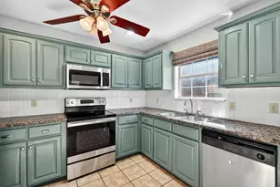 702 Madison Pl, Sherman, TX 75092 - Photo 15